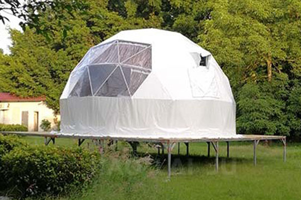 豪華露營帳篷，最接近大自然的生活方式